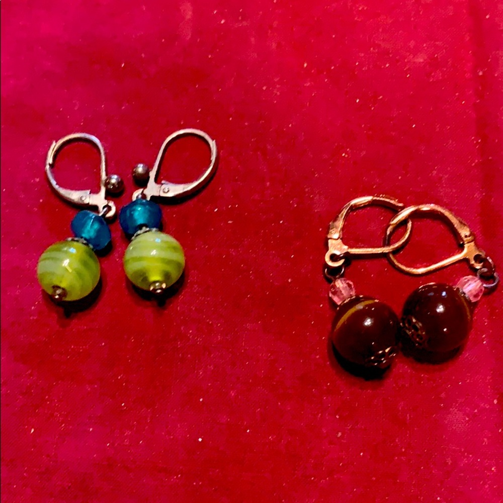 Small dangle earrings